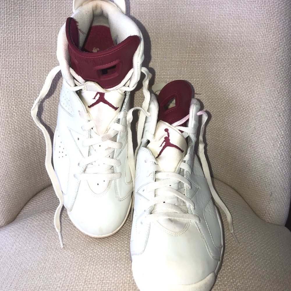 Jordan Maroon 6 size 11